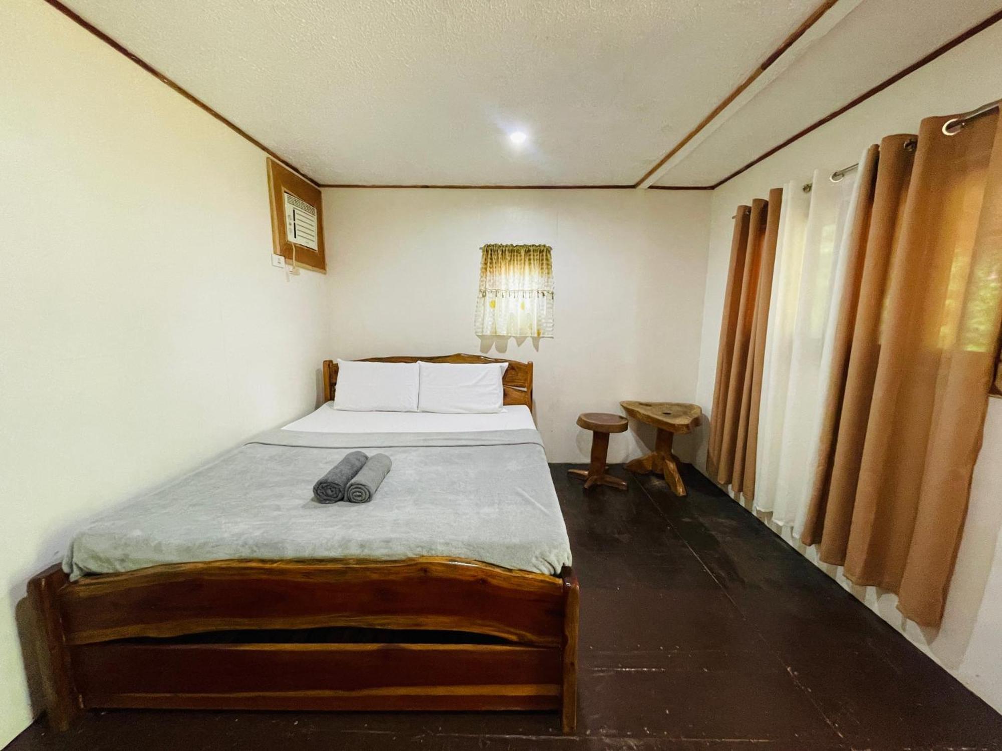Travis Post Homestay シキホール エクステリア 写真